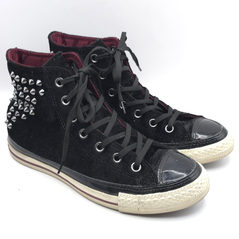 Converse Women 7.5‎ Men 5.5 Chuck Taylor CTAS High Black Velvet Spikes 141621C